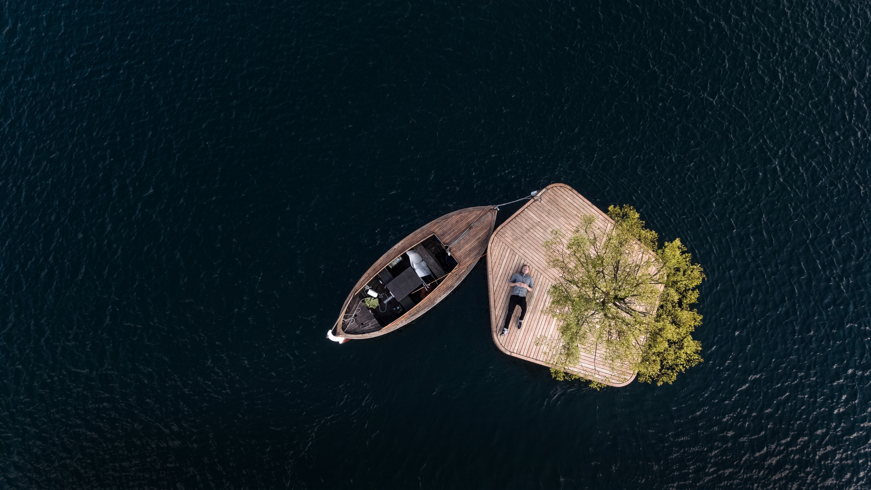  Architecture on Water